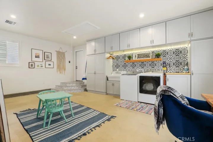 175 Acacia Lane, Newbury Park, California 91320