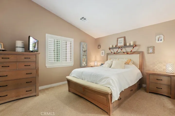175 Acacia Lane, Newbury Park, California 91320