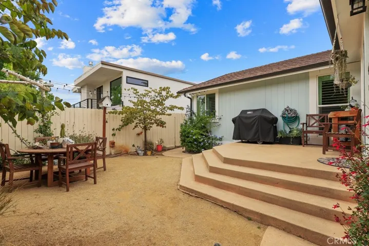 175 Acacia Lane, Newbury Park, California 91320