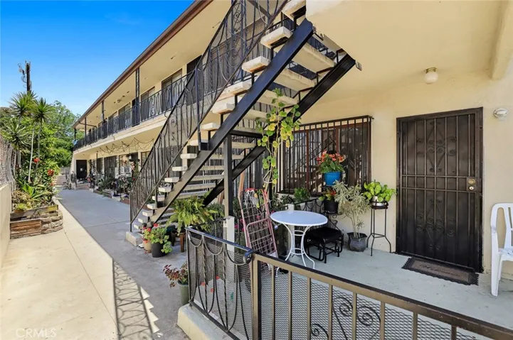 150 S Alvarado Street, Los Angeles, California 90057
