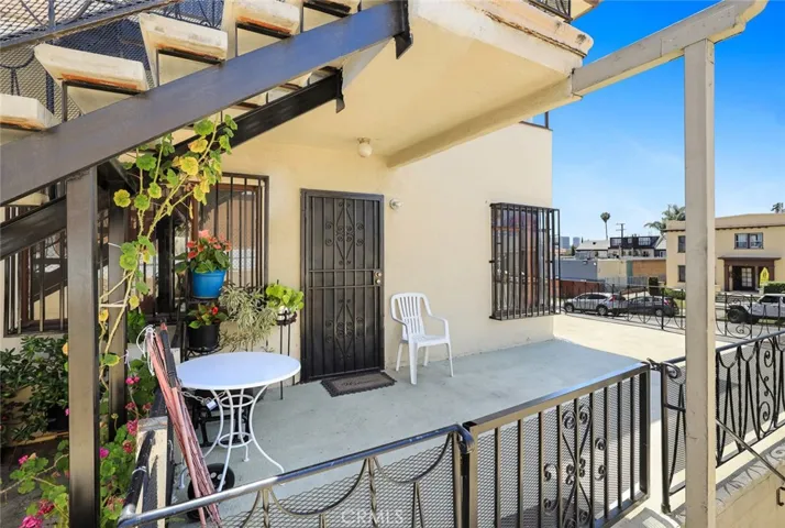 150 S Alvarado Street, Los Angeles, California 90057