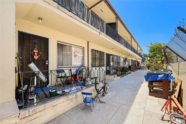 150 S Alvarado Street, Los Angeles, California 90057