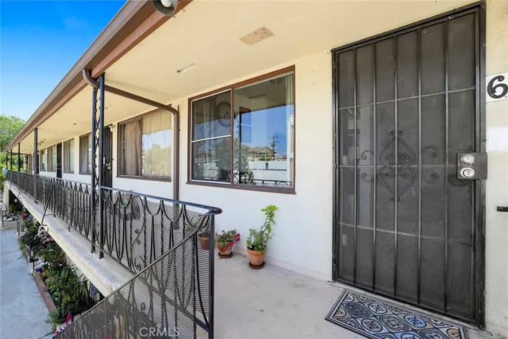 150 S Alvarado Street, Los Angeles, California 90057