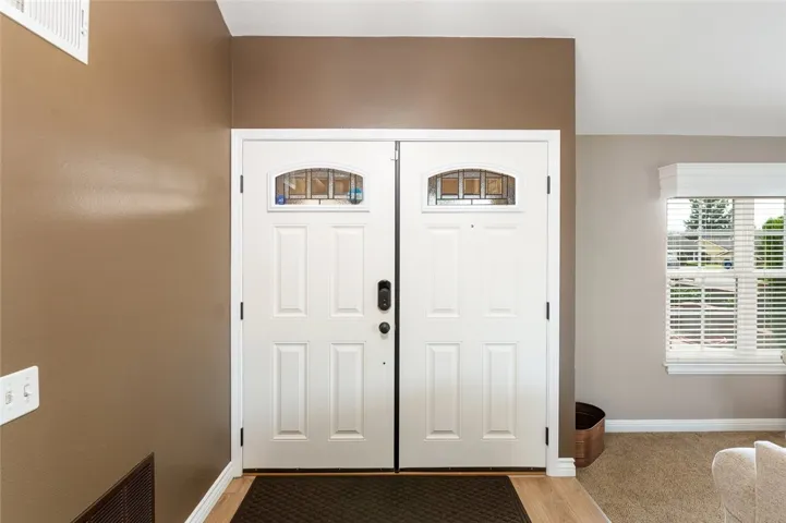 1356 Catherine Circle, Corona, California 92878