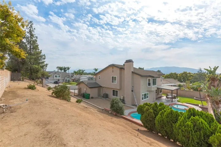 1356 Catherine Circle, Corona, California 92878