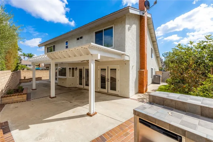 22145 Wren Way, Lake Forest, California 92630