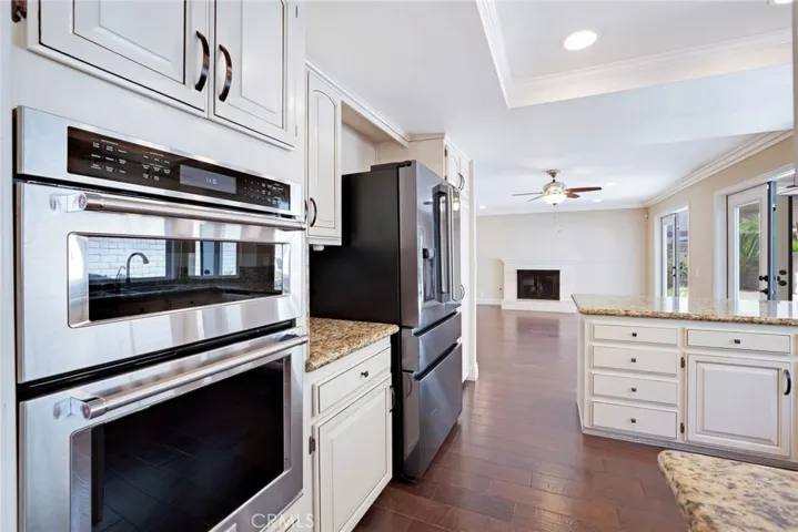22145 Wren Way, Lake Forest, California 92630
