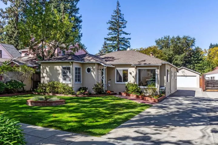 , Palo Alto, California 94306