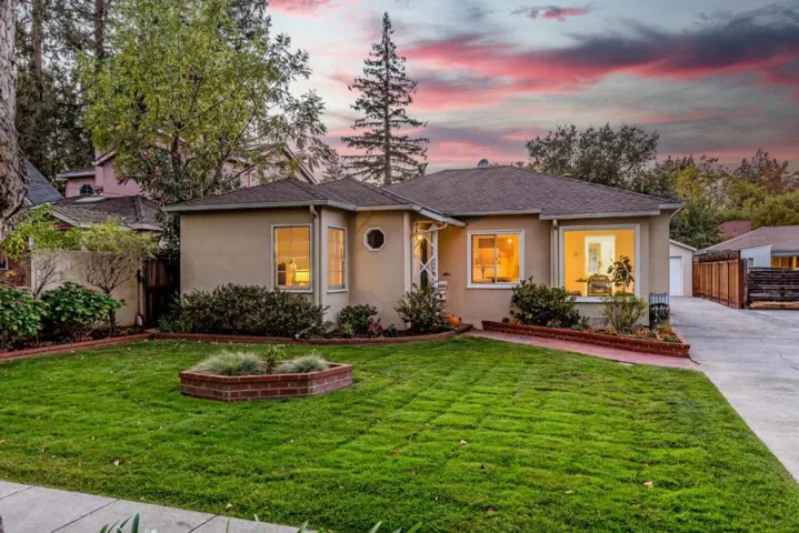 , Palo Alto, California 94306