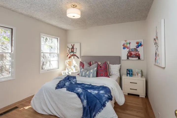 , Palo Alto, California 94306