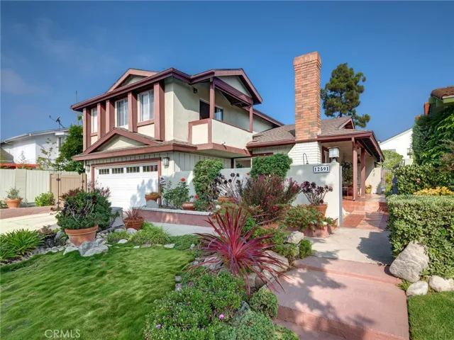 Fantastic Del Rey single family home.