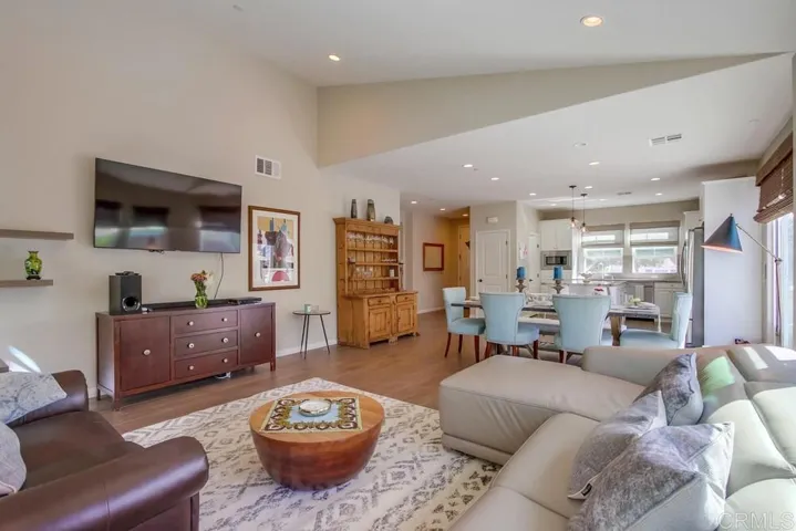 2681 Overlook Point, Escondido, California 92029