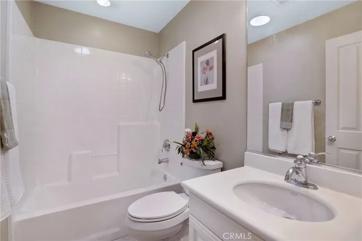 113 Alhambra, Irvine, California 92620