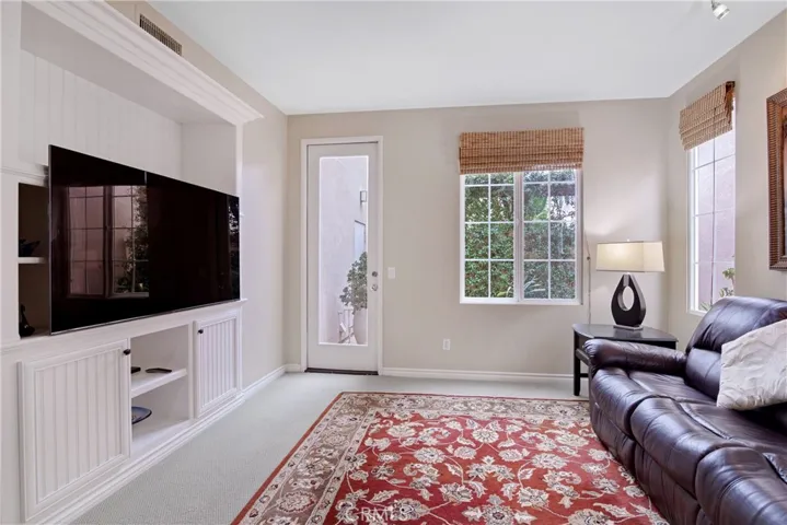 113 Alhambra, Irvine, California 92620