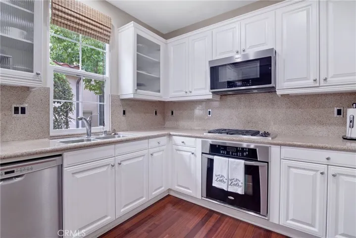 113 Alhambra, Irvine, California 92620