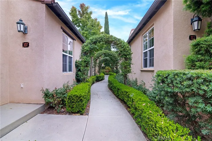 113 Alhambra, Irvine, California 92620