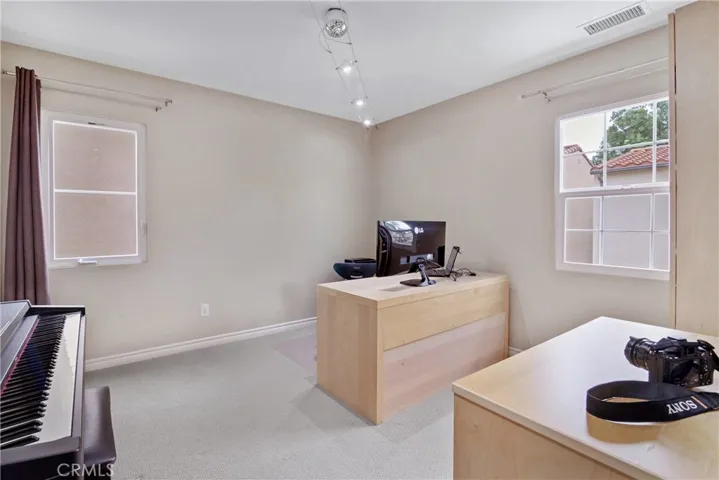 113 Alhambra, Irvine, California 92620