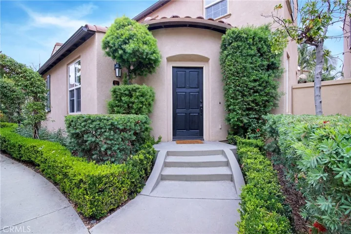 113 Alhambra, Irvine, California 92620
