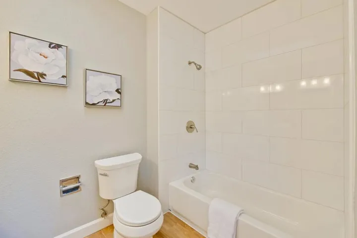 , Mountain View, California 94043