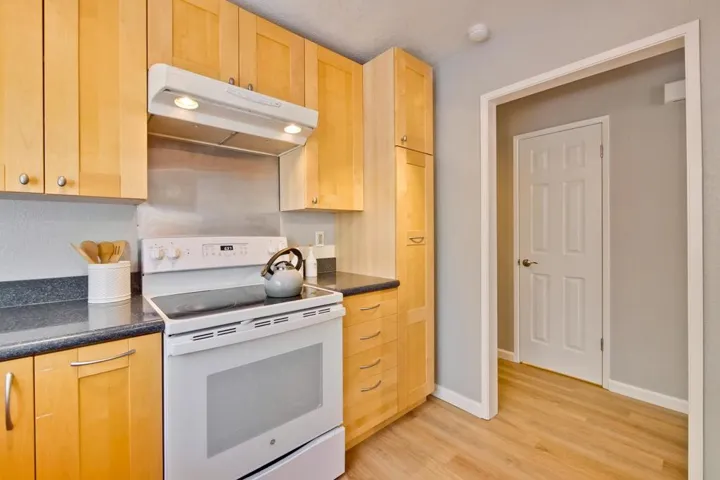 , Mountain View, California 94043