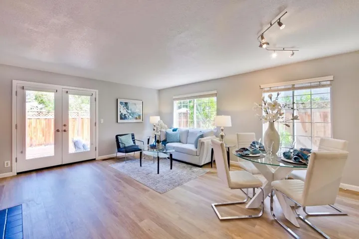 , Mountain View, California 94043