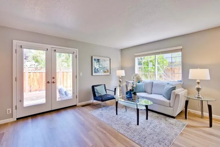 , Mountain View, California 94043