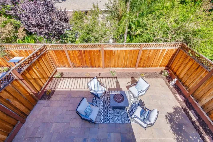 , Mountain View, California 94043