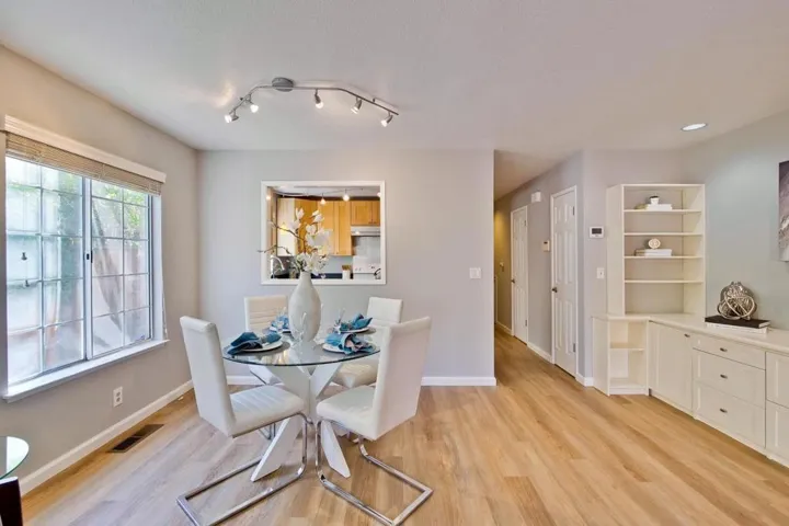 , Mountain View, California 94043