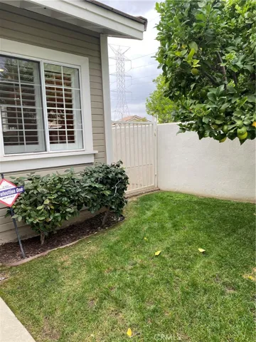 Front view of home