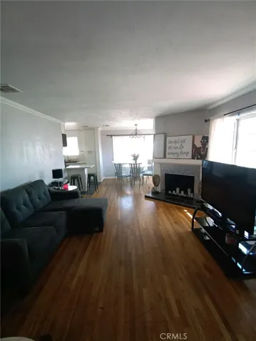 679 San Bernardino Avenue, Pomona, California 91767