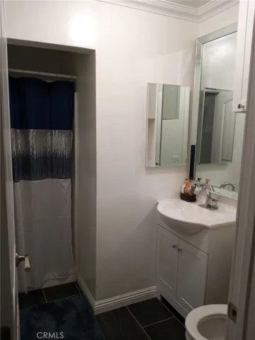 679 San Bernardino Avenue, Pomona, California 91767