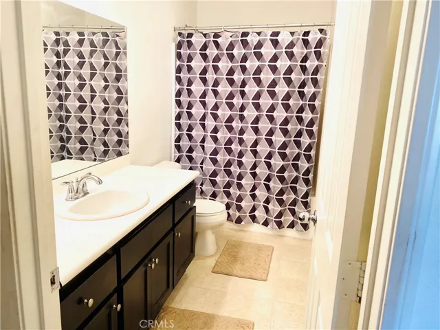 4221 Hernandez St, Jurupa Valley, California 92509