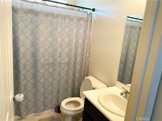 4221 Hernandez St, Jurupa Valley, California 92509