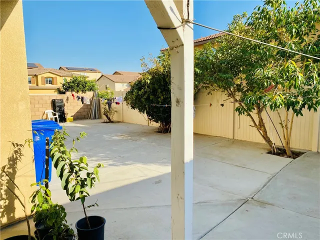 4221 Hernandez St, Jurupa Valley, California 92509