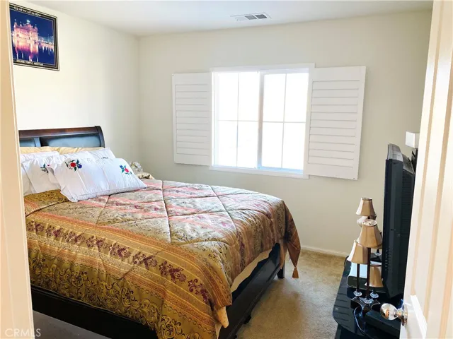 4221 Hernandez St, Jurupa Valley, California 92509