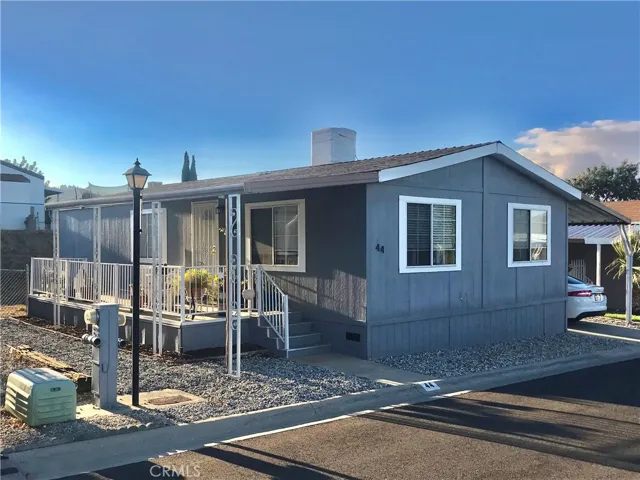 40701 Rancho Vista Boulevard 44, Palmdale, California 93551