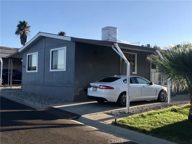 40701 Rancho Vista Boulevard 44, Palmdale, California 93551