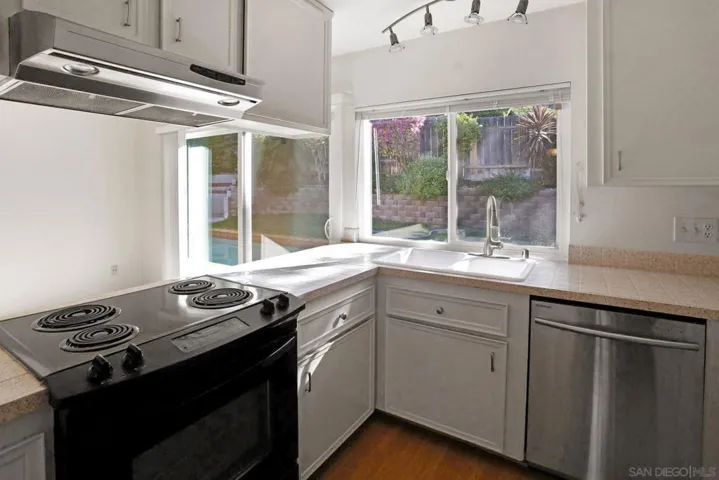10683 Villa Bonita, Spring Valley, California 91978