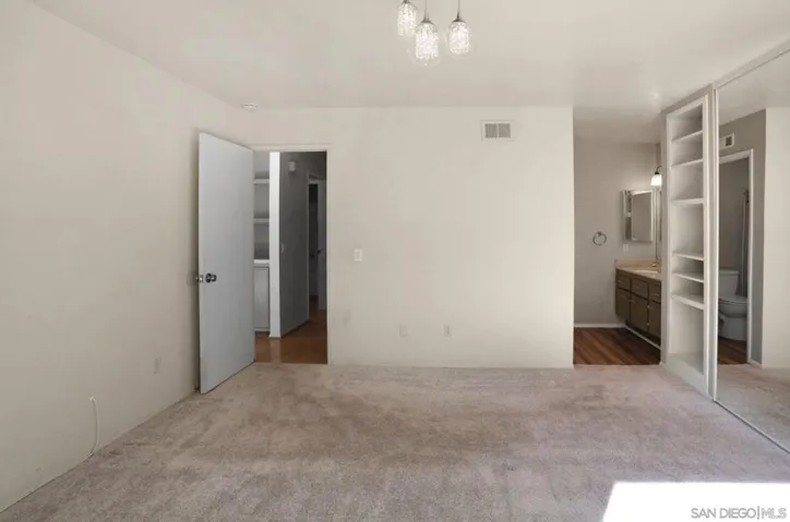 10683 Villa Bonita, Spring Valley, California 91978