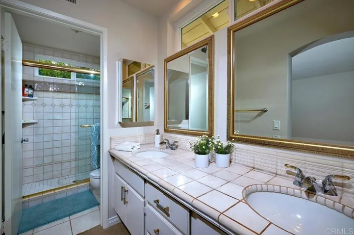 7960 Calle Madrid, Carlsbad, California 92009