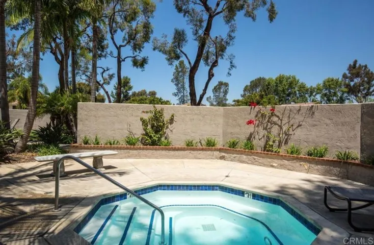 7960 Calle Madrid, Carlsbad, California 92009