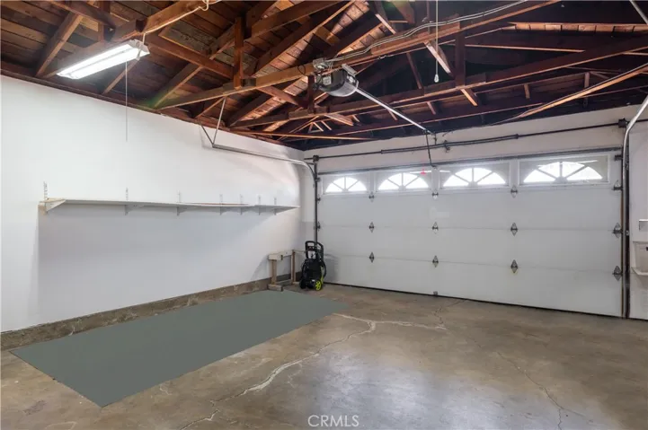 Easy access with roll-up door. Lots of room for storage