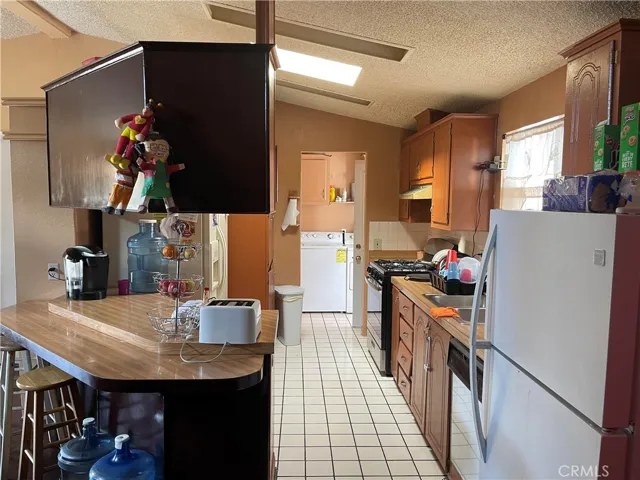 306 Crown Lane 147, Santa Ana, California 92704