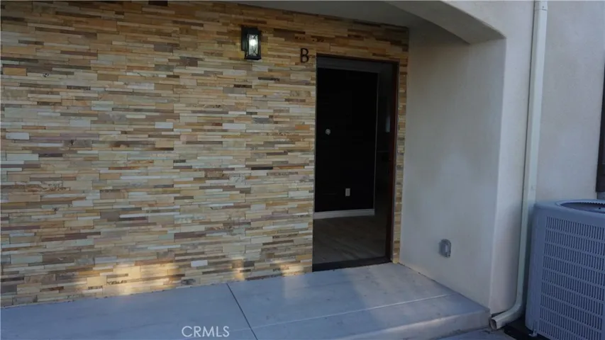 1522 S Duncan Avenue B, Commerce, California 90040