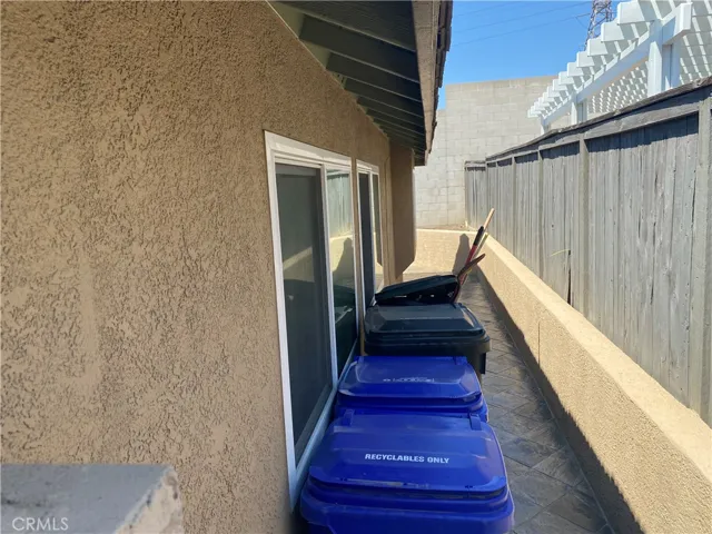 14786 Shadow Drive, Fontana, California 92337