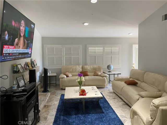 14786 Shadow Drive, Fontana, California 92337