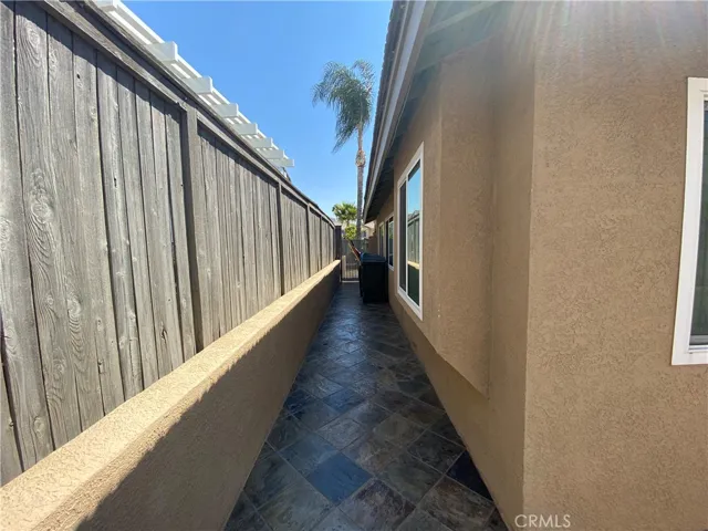 14786 Shadow Drive, Fontana, California 92337