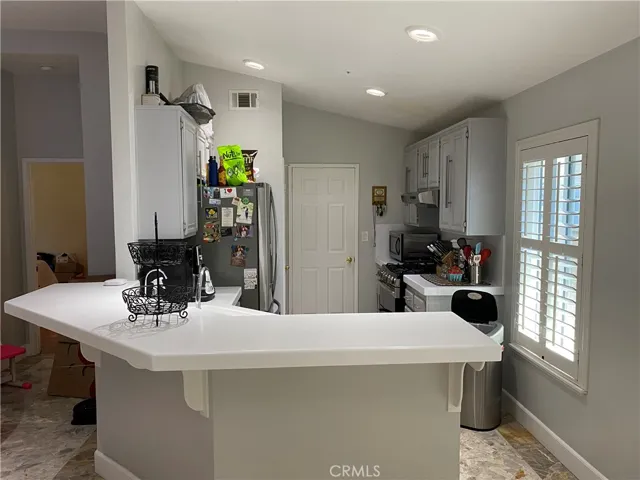 14786 Shadow Drive, Fontana, California 92337