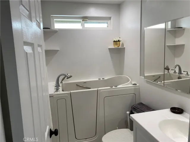 14786 Shadow Drive, Fontana, California 92337