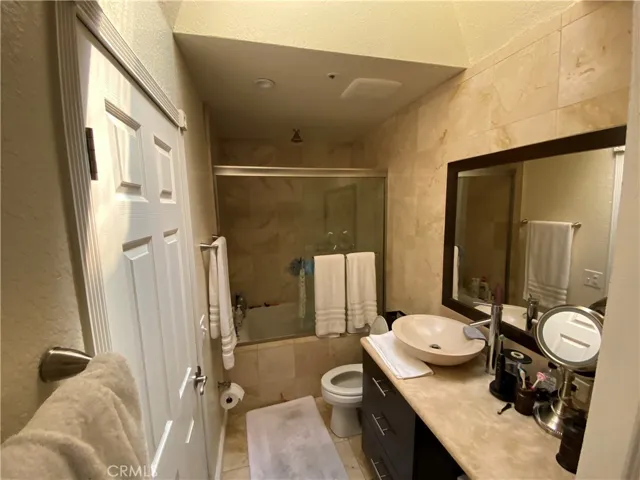 14786 Shadow Drive, Fontana, California 92337